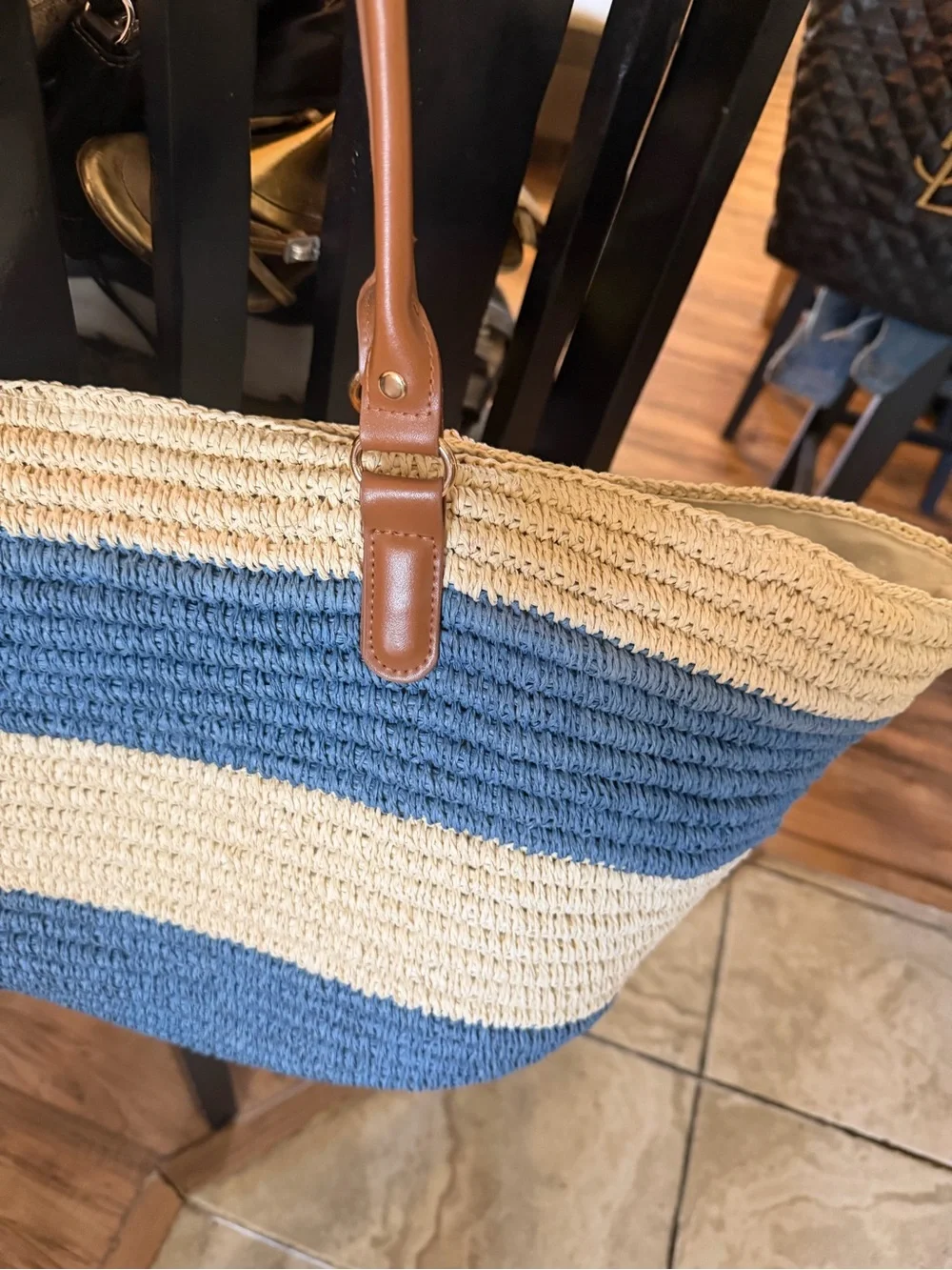 Tommy Bahama Blue & Cream Striped Raffia Tote - Beach / Pool bag- super cute!